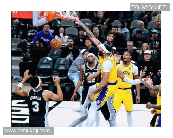 湖人对决马刺精彩回顾12月8日比赛亮点与关键时刻分析